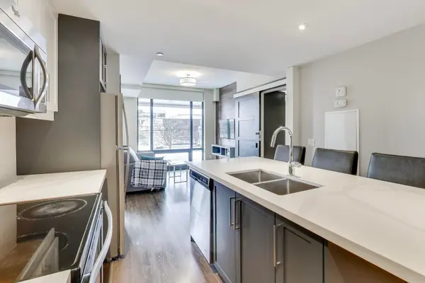 330 PHILLIP ST #C224, Waterloo, ON N2L 3W9