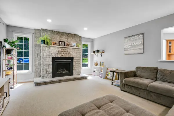 2069 Highway 132 HWY, Admaston/bromley, ON K7V 3Z7