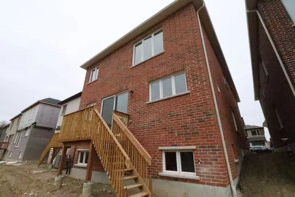 278 Forestwalk ST #2, Kitchener, ON N2R 0T2