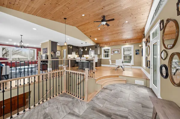 1105 Edward ST, Manotick - Kars - Rideau Twp And Area, ON K4M 1G8