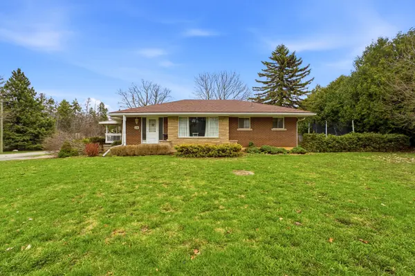 29 Branchton RD, Cambridge, ON N1R 5S2