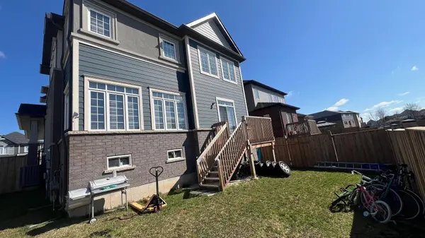 26 Sleeth ST, Brantford, ON N3S 0J7