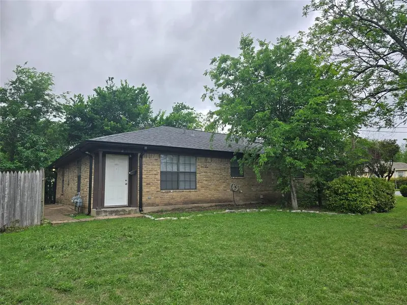 1501 S 29th Street, Waco, TX 76711
