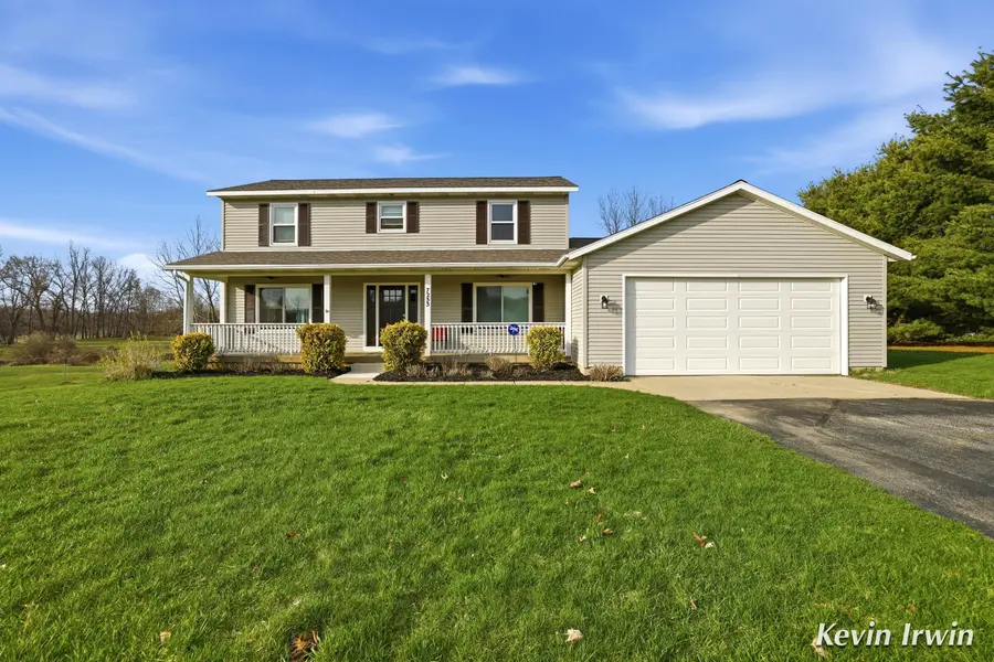 7233 Russet TRL NE, Courtland Twp, MI 49341