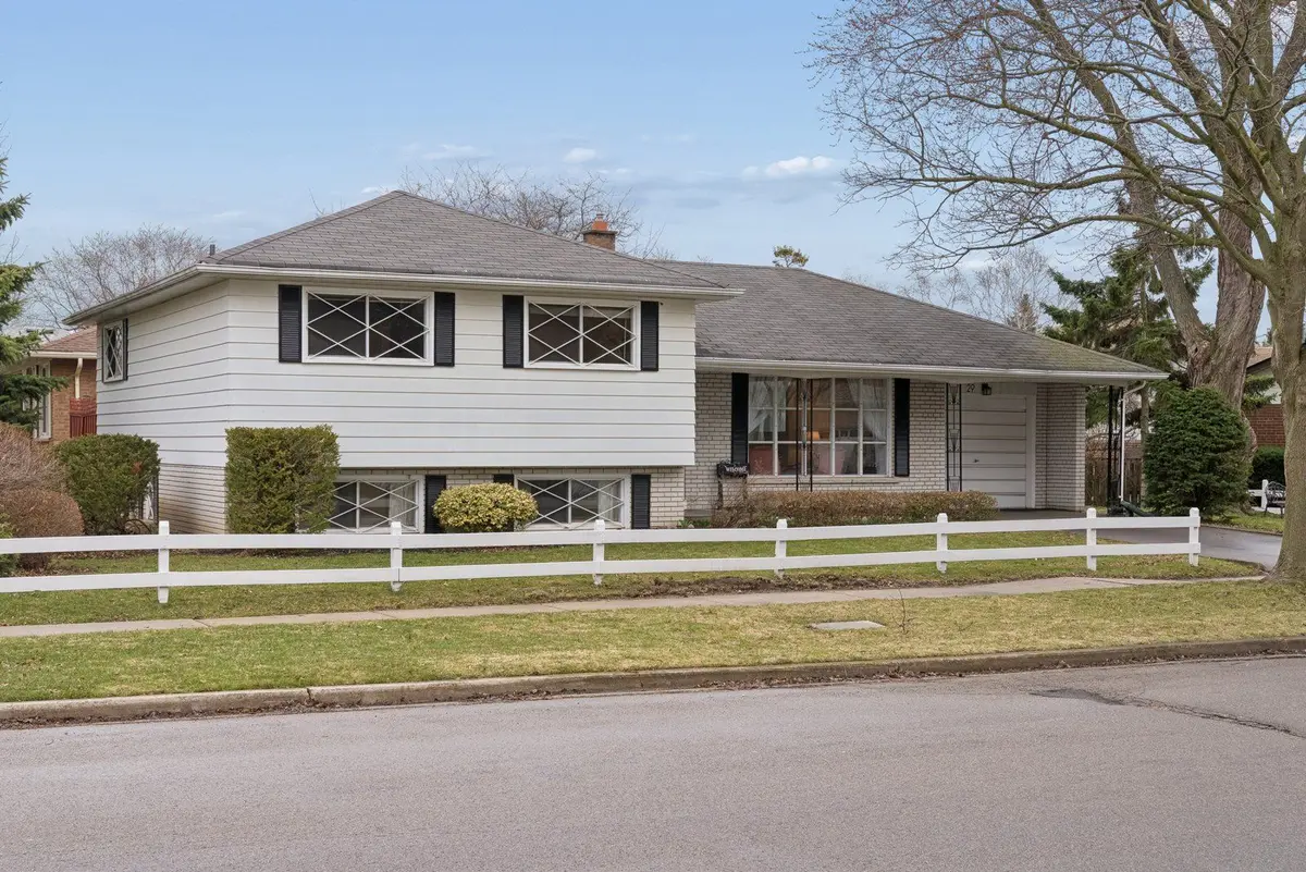 29 Paulander AVE, Toronto E10, ON M1C 1W5