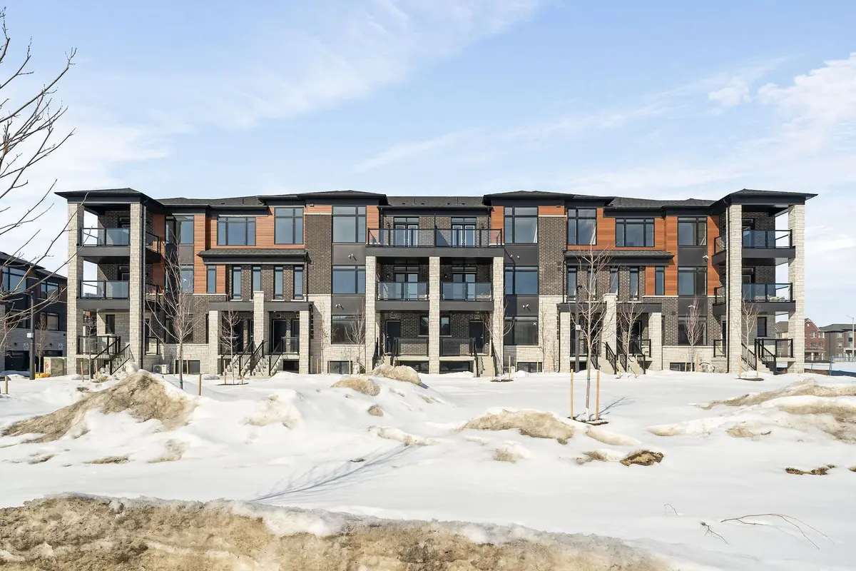 13 Vibrant WAY #37F, Caledon, ON L7C 1Z9