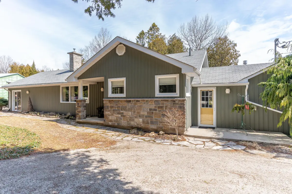 158 Stokes Bay RD, Northern Bruce Peninsula, ON N0H 1W0