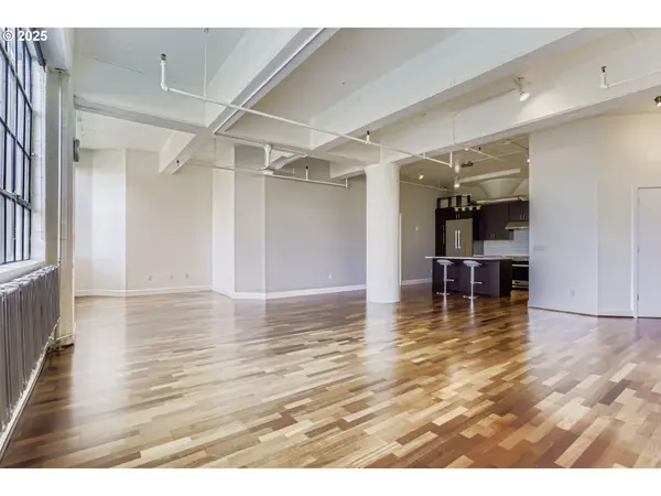 1314 NW IRVING ST #303, Portland, OR 97209