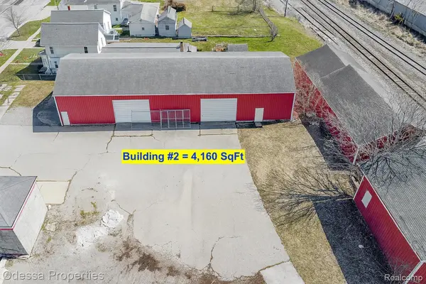 265 HOWARD ST, Lapeer, MI 48446