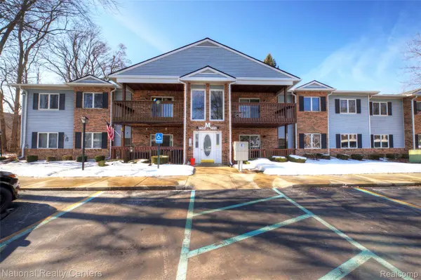 1465 Shoemaker DR #107, Westland, MI 48185