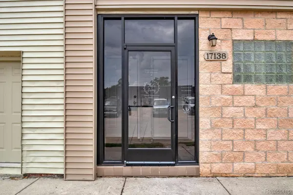 17138 QUARRY Unit#1A ST, Riverview, MI 48193