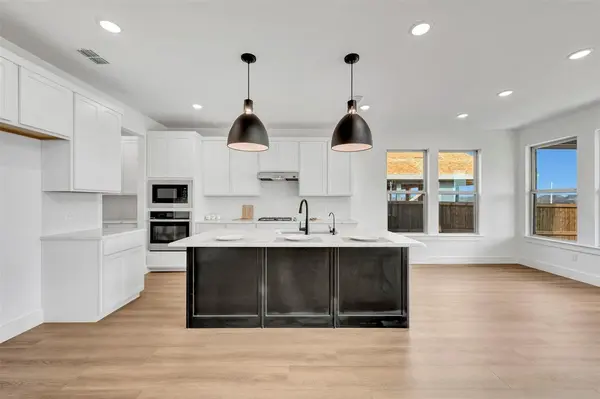 2608 Tamarack Lane, Denton, TX 76226