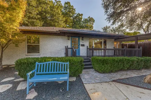 3778 Shorecrest Drive, Dallas, TX 75209