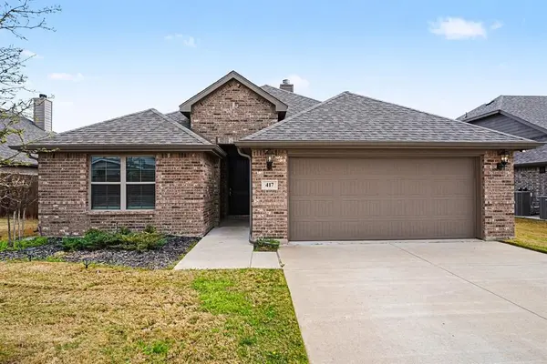 417 Elyse Road, Keene, TX 76059