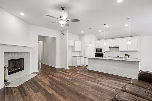 417 Elyse Road, Keene, TX 76059