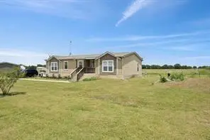 7466 County Road 573, Blue Ridge, TX 75424