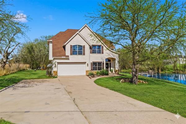 4927 Fm 878, Waxahachie, TX 75165