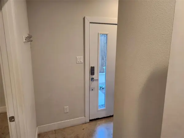 1771 Mccoy Street #205, Dallas, TX 75204