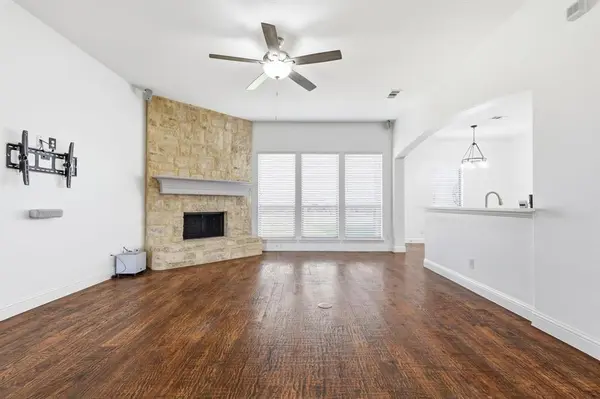 13176 Amber Meadow Drive, Talty, TX 75126