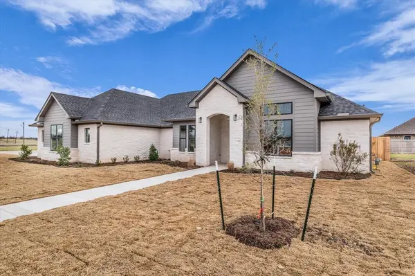 115 Cattail Court, Robinson, TX 76706
