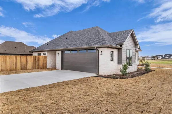 115 Cattail Court, Robinson, TX 76706