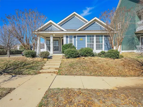 1201 Hayden Lane, Savannah, TX 76227