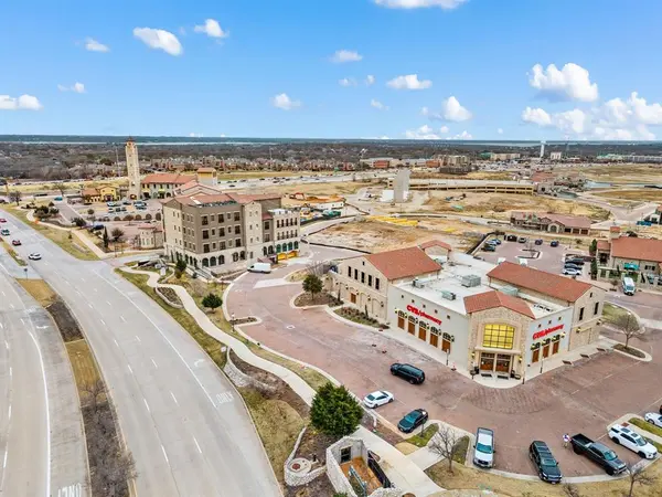 52 Cardona Drive, Westlake, TX 76262