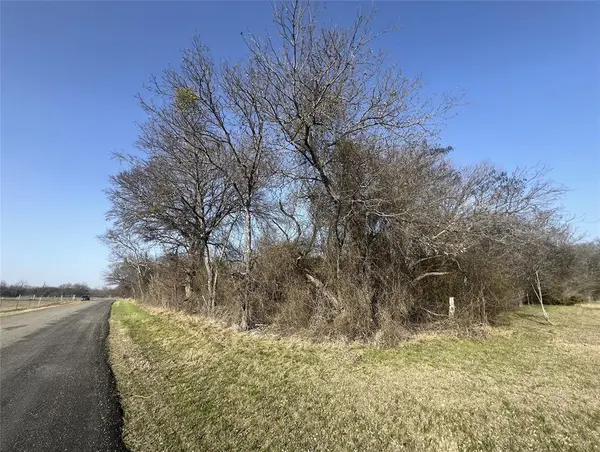 13700 Gholson Road, Gholson, TX 76705