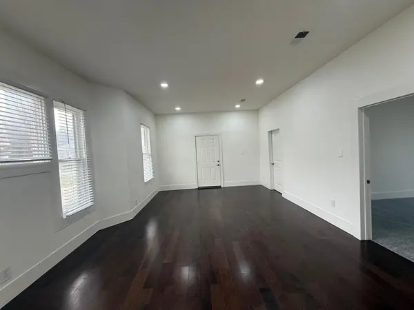 629 Melba Street, Dallas, TX 75208