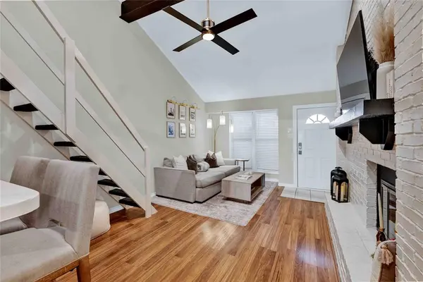 2577 Shady Ridge Drive, Bedford, TX 76021