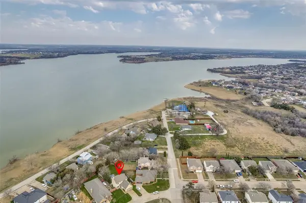 604 Hillside Circle, Little Elm, TX 75068