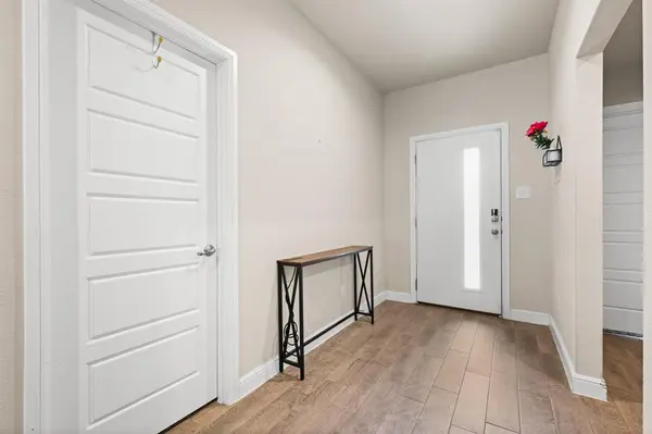 708 Golden Gate Park Road, Alvarado, TX 76009