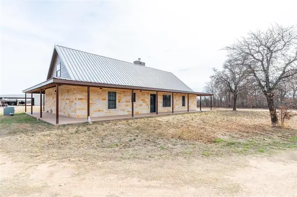 8114 FM 3326, Hawley, TX 79525