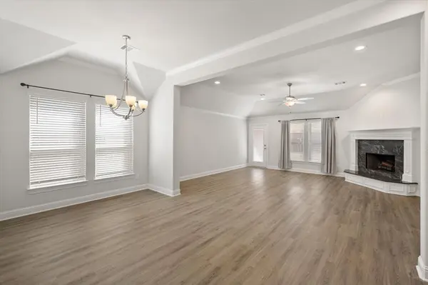 124 Sundance Circle, Waxahachie, TX 75165