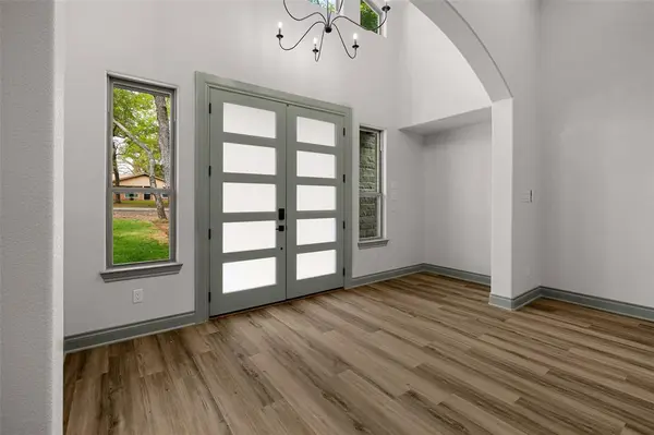 9703 Rosalie Court, Granbury, TX 76049