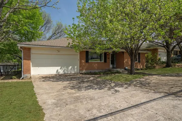 2461 Highland Road, Dallas, TX 75228