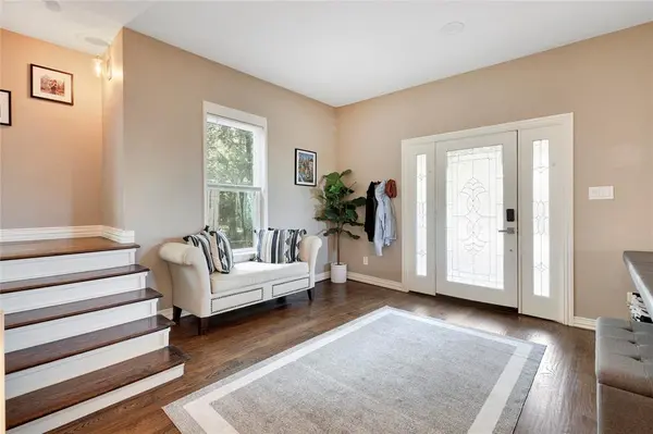 828 Elsbeth Street, Dallas, TX 75208