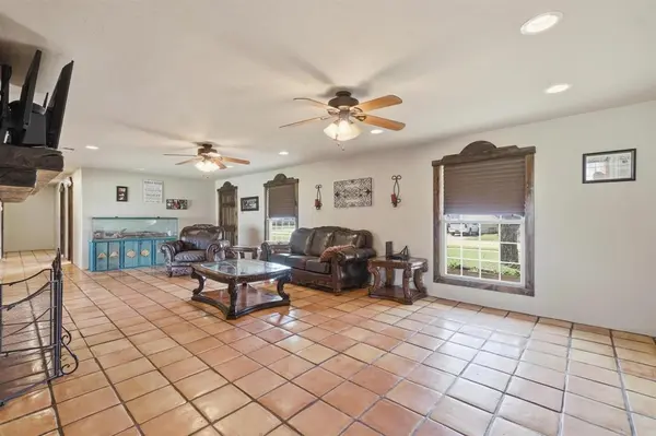 1331 Avenue O, Anson, TX 79501