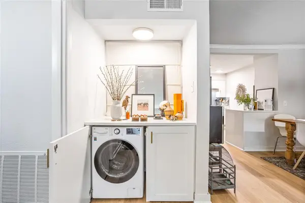 7924 Royal Lane #106-B, Dallas, TX 75230