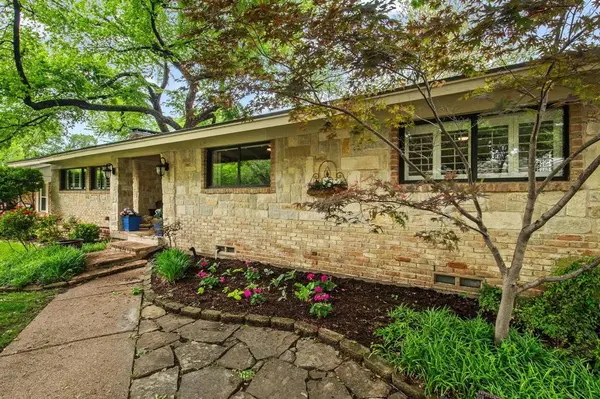 10111 Shadyview Drive, Dallas, TX 75238