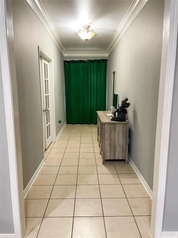 1035 Cressmont Street, Bossier City, LA 71111