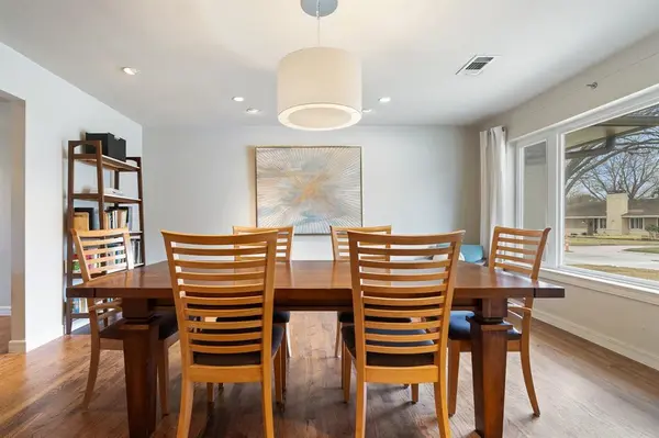 7418 Fenton Drive, Dallas, TX 75231