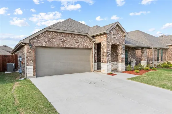8133 Danny Scarth Lane, Fort Worth, TX 76120