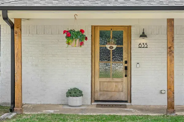 635 Margaret Street, Blossom, TX 75416