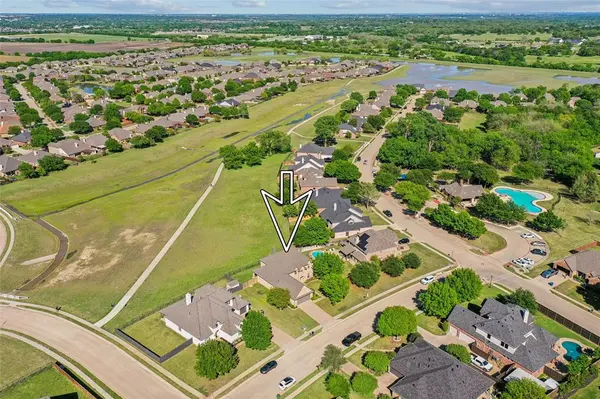 304 Creekside Trail, Argyle, TX 76226