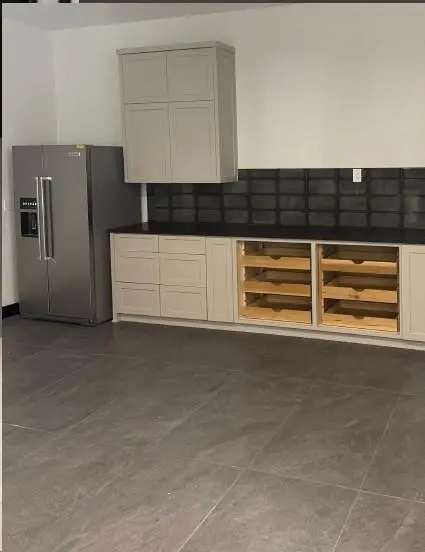 121 W 6th Street, Justin, TX 76247