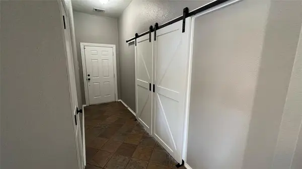 7521 Danridge Road, Rowlett, TX 75089