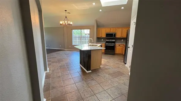 7521 Danridge Road, Rowlett, TX 75089