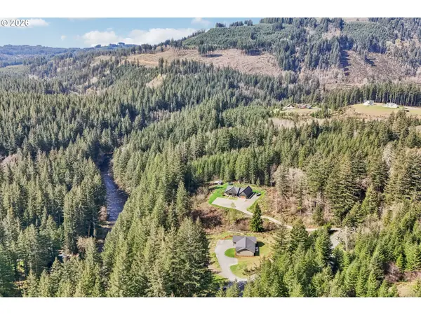 30307 NE SUNSET FALLS RD, Yacolt, WA 98675