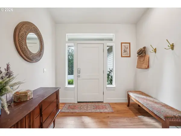 30307 NE SUNSET FALLS RD, Yacolt, WA 98675